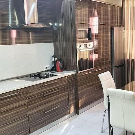 Apartment Studio With Good View Бишкек Екстериор снимка