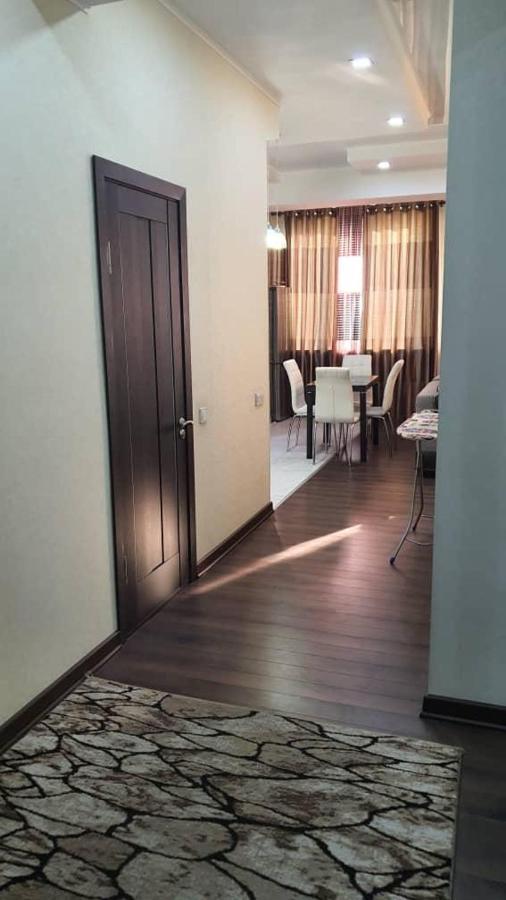 Apartment Studio With Good View Бишкек Екстериор снимка